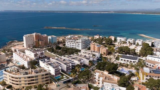 3 slaapkamer Flat te koop in Colonia de Sant Jordi, Ses Salines - € 885.000 (Ref: 9400188)