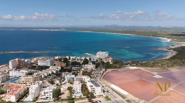 Penthouse til salg i Colonia de Sant Jordi, Ses Salines - € 1.235.000 (Ref: 9400189)