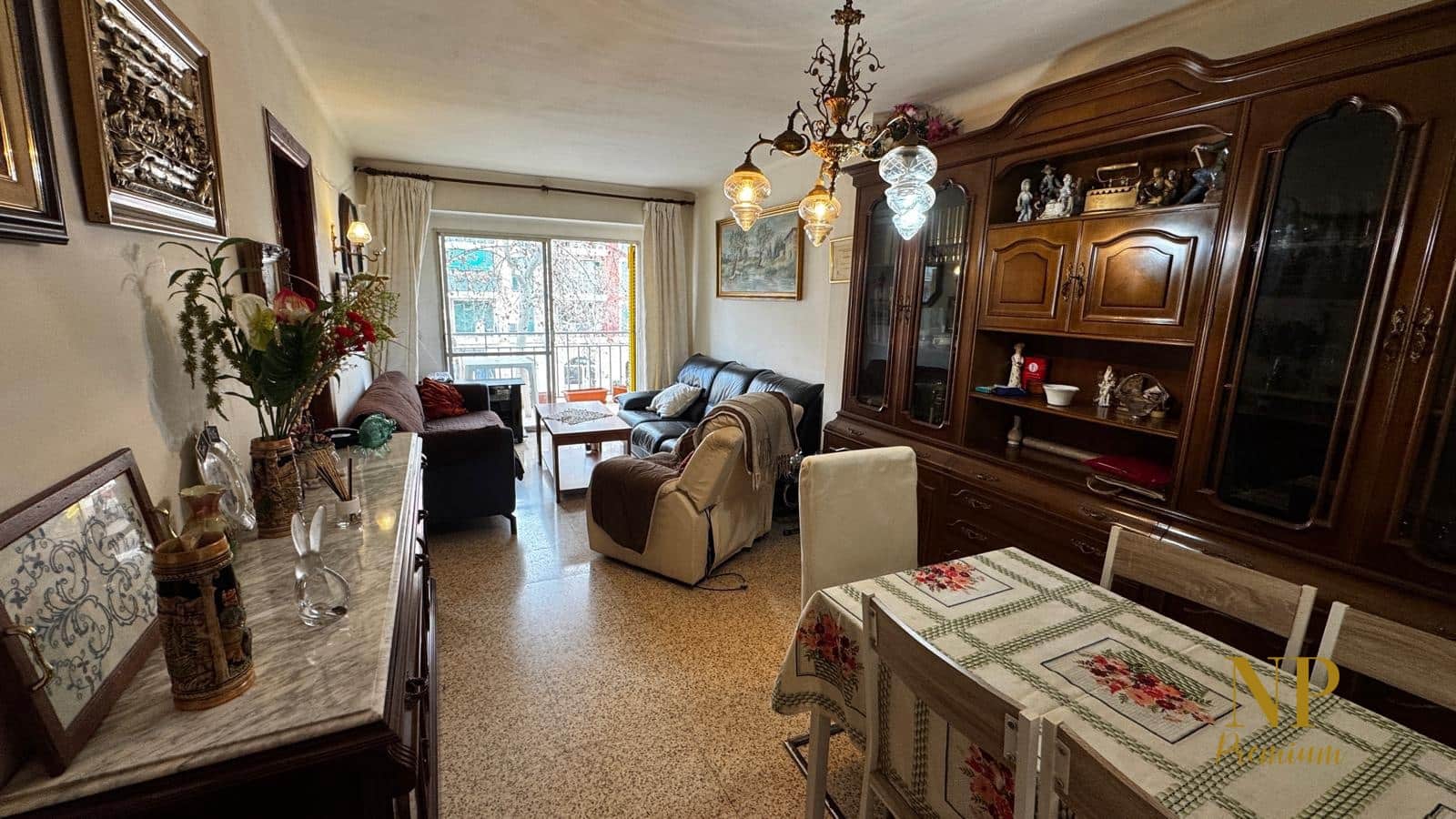 3 soveværelse Lejlighed til salg i Palma de Mallorca - € 330.000 (Ref: 9559297)