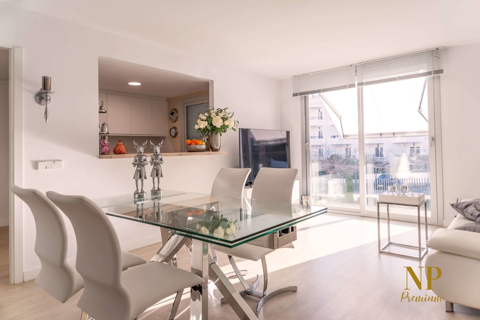 4 soveværelse Lejlighed til salg i Palmanova - € 925.000 (Ref: 9606398)