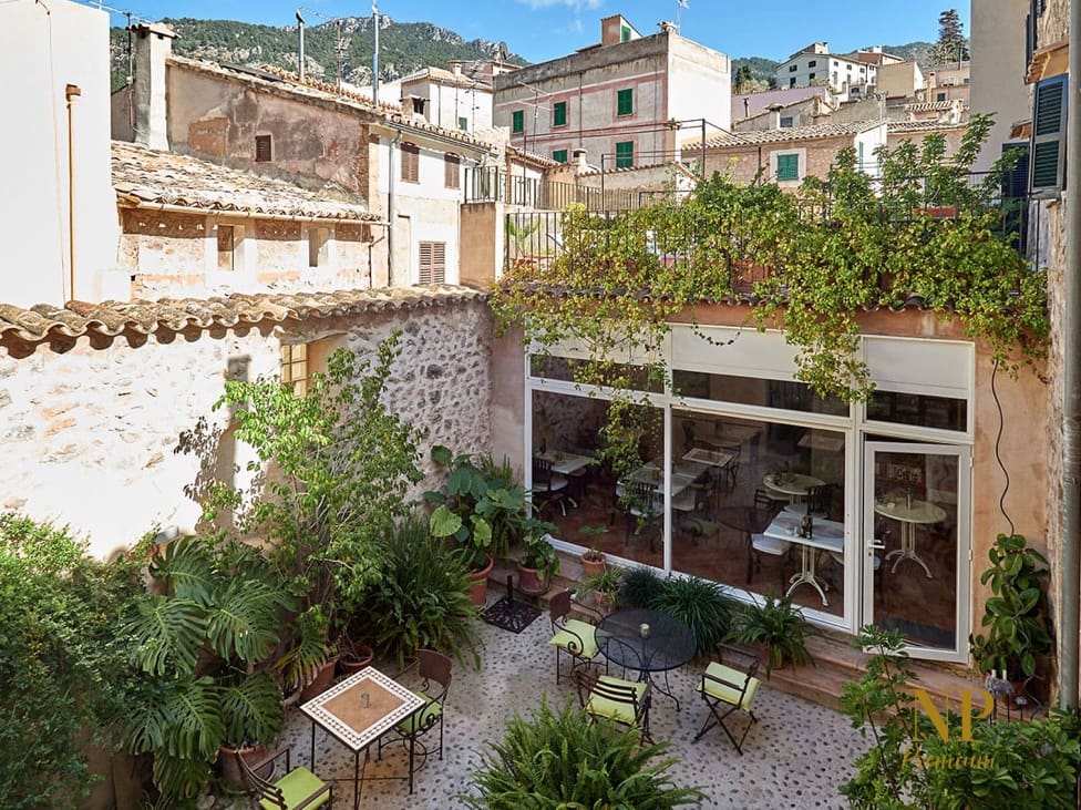 8 chambre Maison de Ville à vendre à Estellenchs - 2 600 000 € (Ref: 9642464)