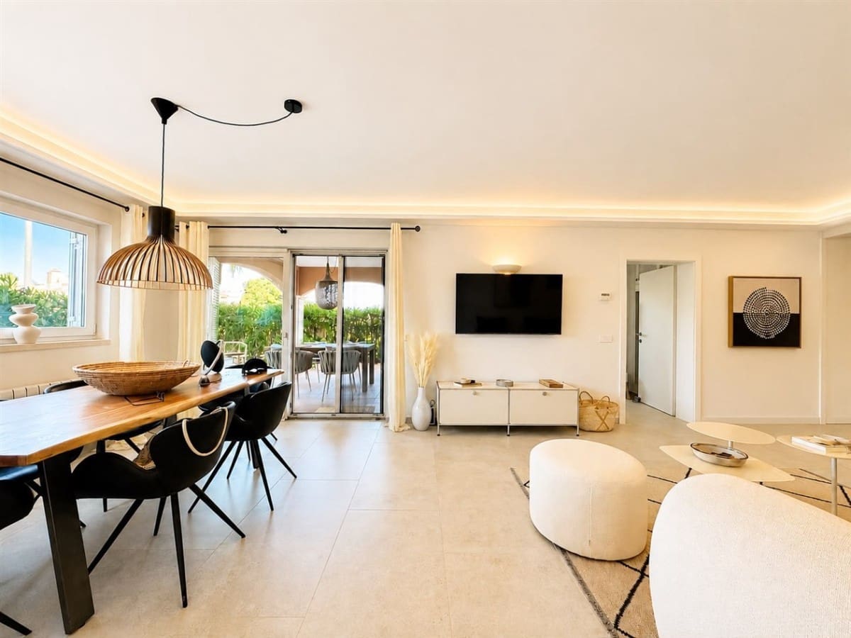 3 bedroom Flat for sale in Manacor with pool - € 599,000 (Ref: 10009800)
