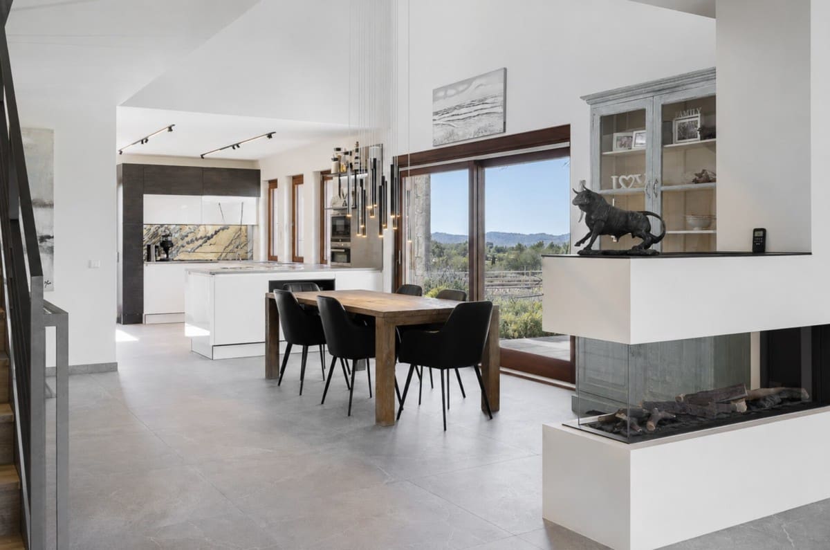 4 chambre Finca/Maison de Campagne à vendre à Montuiri avec piscine - 2 950 000 € (Ref: 10039212)