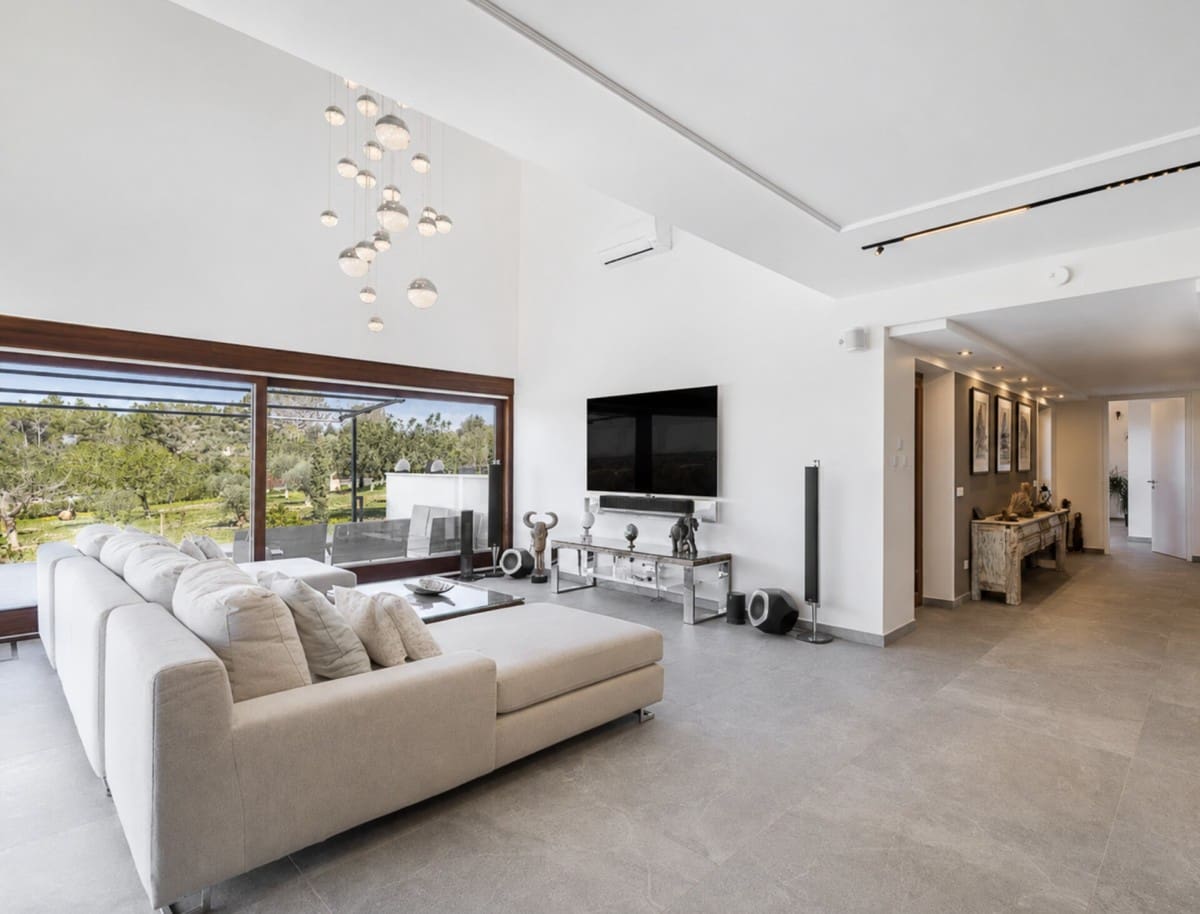 4 chambre Finca/Maison de Campagne à vendre à Montuiri avec piscine - 2 950 000 € (Ref: 10039212)