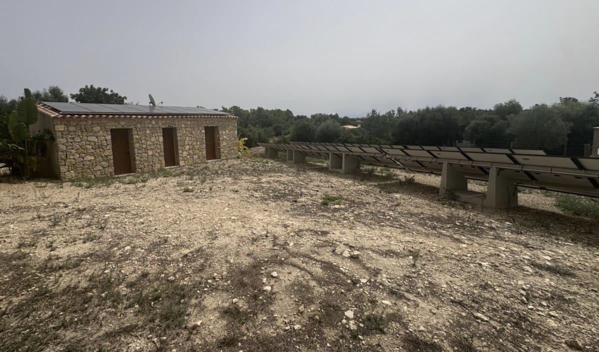 4 chambre Finca/Maison de Campagne à vendre à Montuiri avec piscine - 2 950 000 € (Ref: 10039212)