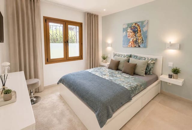 3 quarto Moradia para venda em Santa Ponsa, Calvià com piscina garagem - 1 250 000 € (Ref: 10048414)