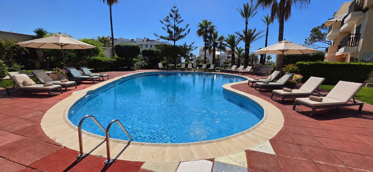 3 quarto Moradia para venda em Santa Ponsa com piscina garagem - 1 250 000 € (Ref: 10048414)