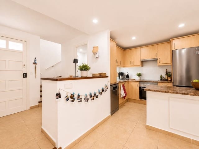 2 soverom Rekkehus til salgs i Santa Ponsa, Calvià med svømmebasseng - € 499 000 (Ref: 10060819)