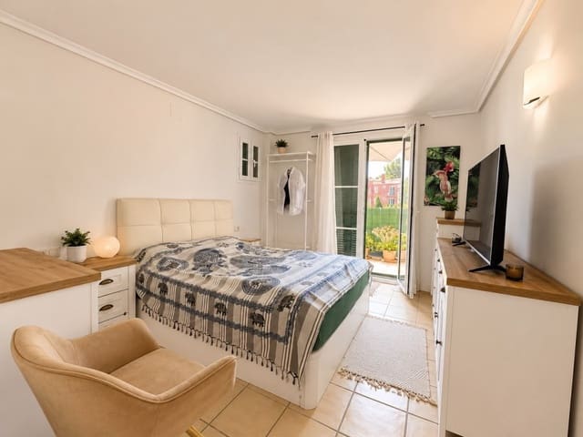 2 sovrum Lägenhet till salu i Santa Ponsa, Calvià med pool garage - 599 000 € (Ref: 10060820)
