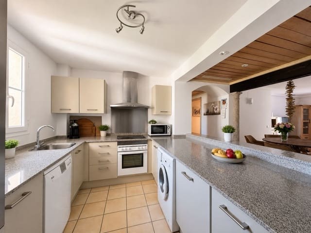 2 sovrum Lägenhet till salu i Santa Ponsa, Calvià med pool garage - 599 000 € (Ref: 10060820)