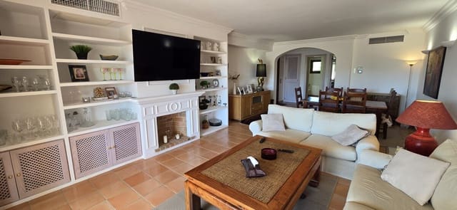 2 soverom Leilighet til salgs i Santa Ponsa, Calvià med svømmebasseng garasje - € 1 150 000 (Ref: 10060825)