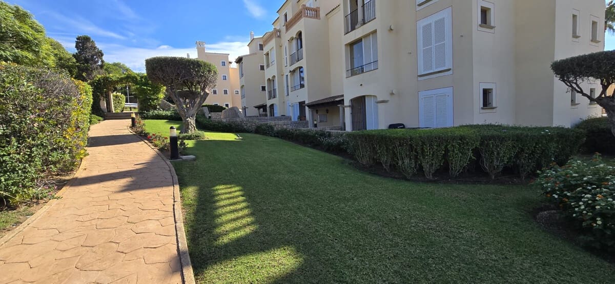 2 sovrum Lägenhet till salu i Santa Ponsa med pool garage - 1 150 000 € (Ref: 10060825)
