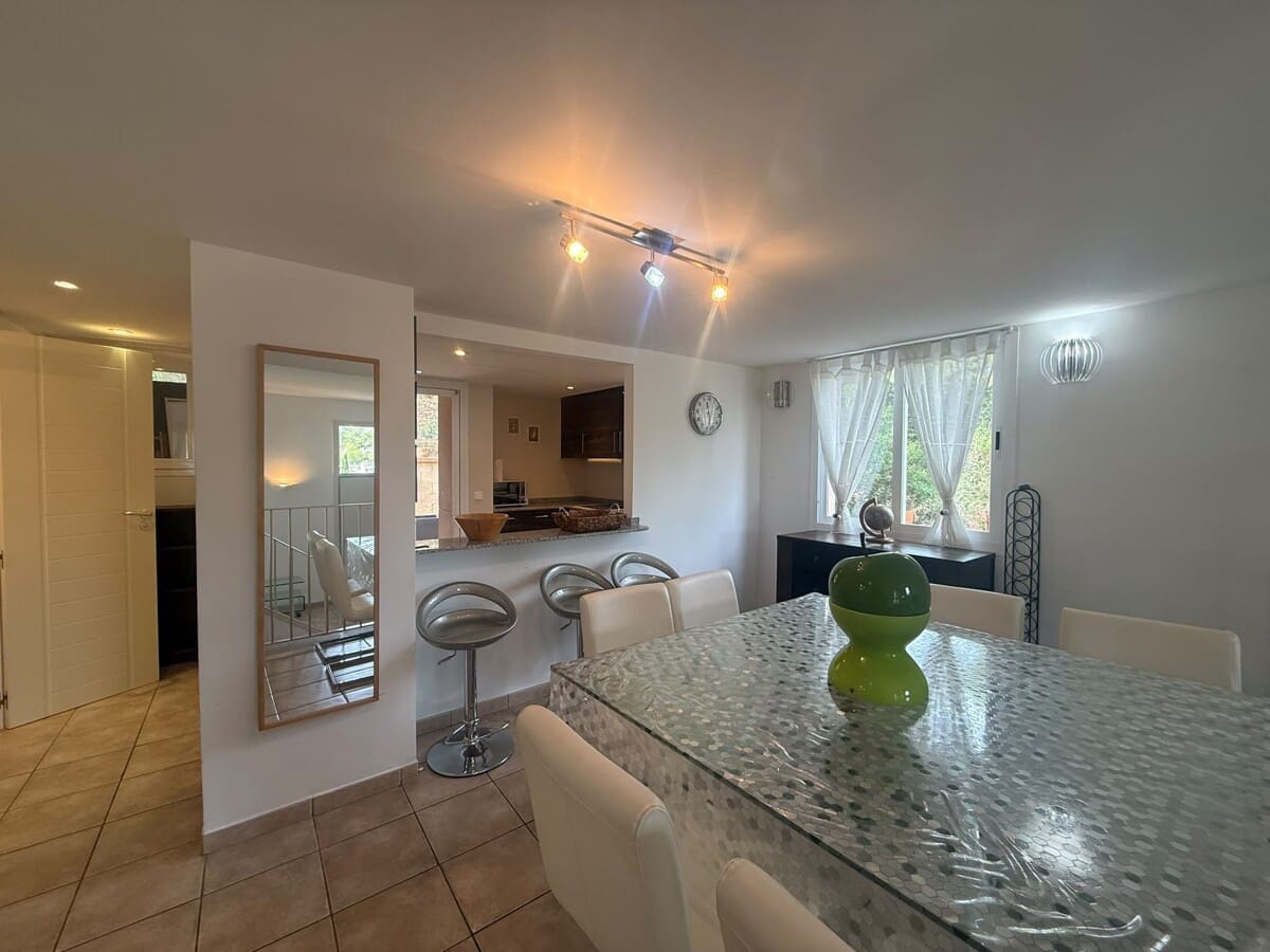 3 sypialnia Dom na sprzedaż w Cala Vinyes / Cala Vinyas / Cala Vinas z basenem garażem - 650 000 € (Ref: 10135175)