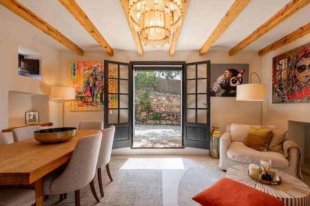 5 soveværelse Villa til salg i Cala Gracio, Sant Antoni de Portmany med swimmingpool garage - € 2.950.000 (Ref: 10160560)
