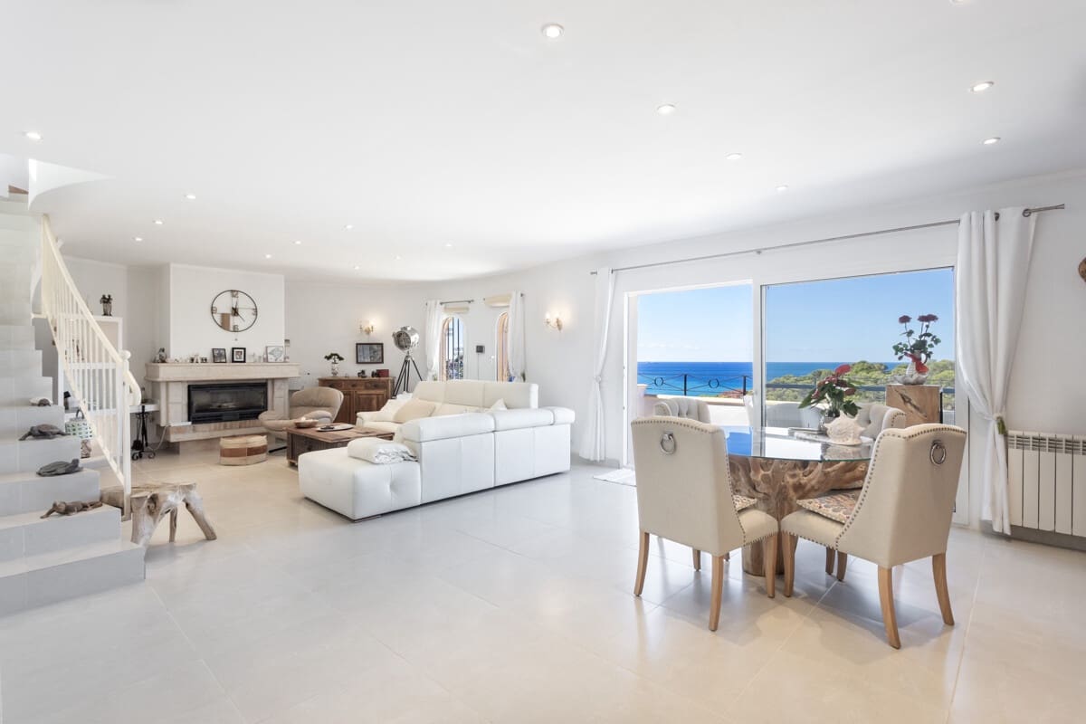 5 soveværelse Villa til salg i Santa Ponsa med swimmingpool garage - € 3.900.000 (Ref: 10175690)