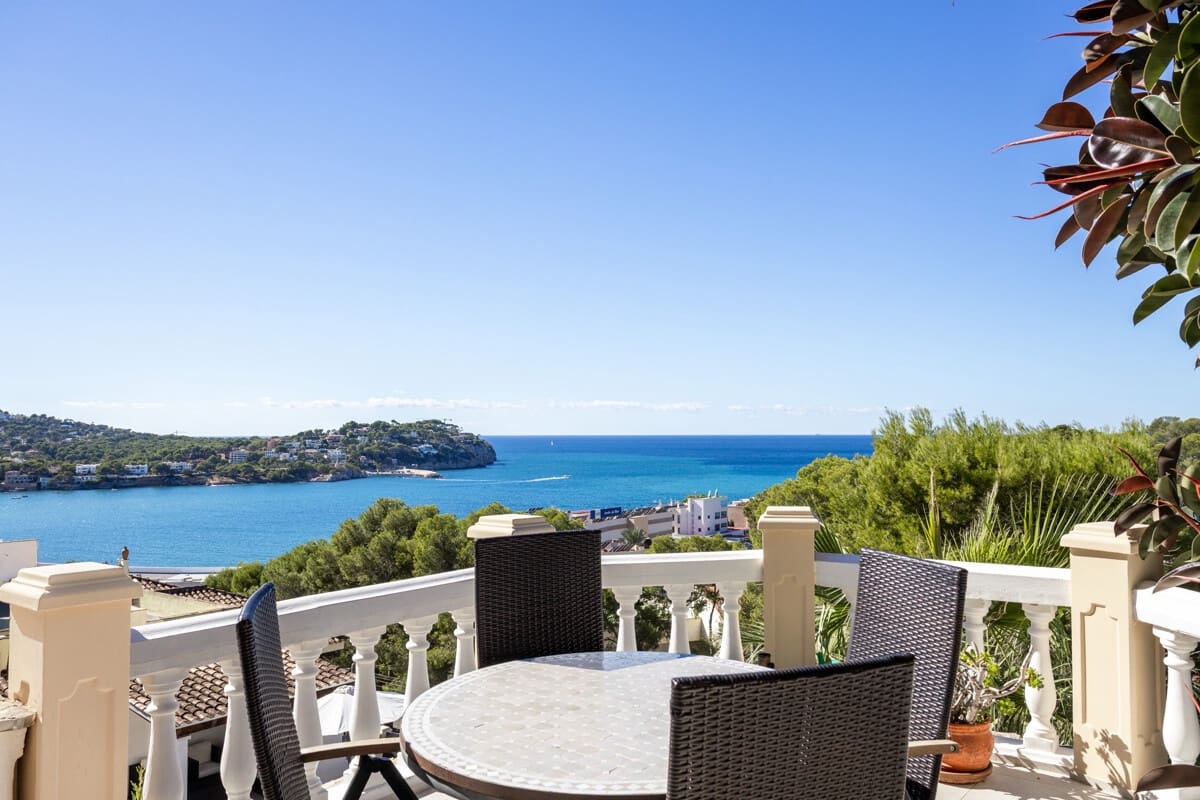5 soveværelse Villa til salg i Santa Ponsa med swimmingpool garage - € 3.900.000 (Ref: 10175690)