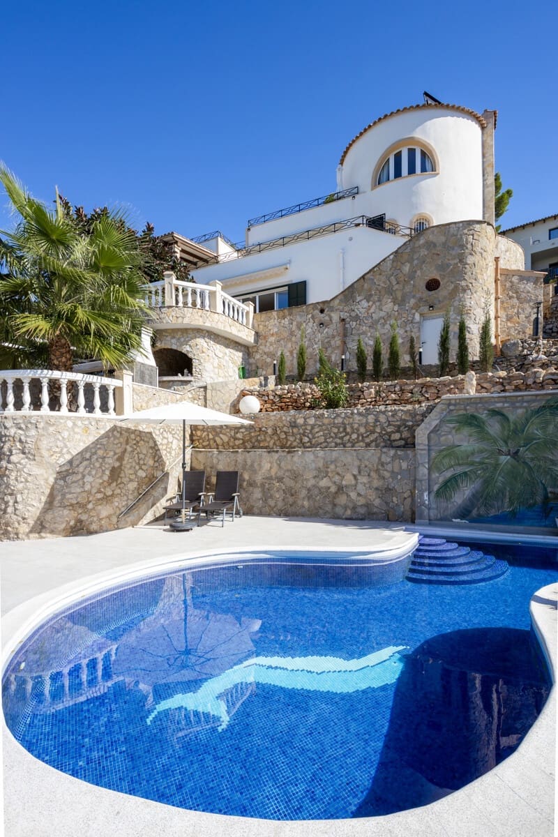 5 soveværelse Villa til salg i Santa Ponsa med swimmingpool garage - € 3.900.000 (Ref: 10175690)