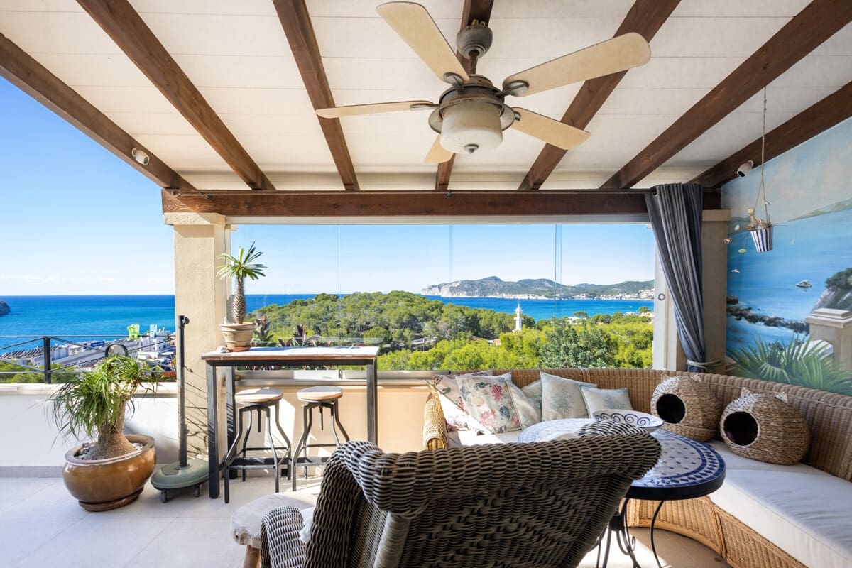 5 soveværelse Villa til salg i Santa Ponsa med swimmingpool garage - € 3.900.000 (Ref: 10175690)