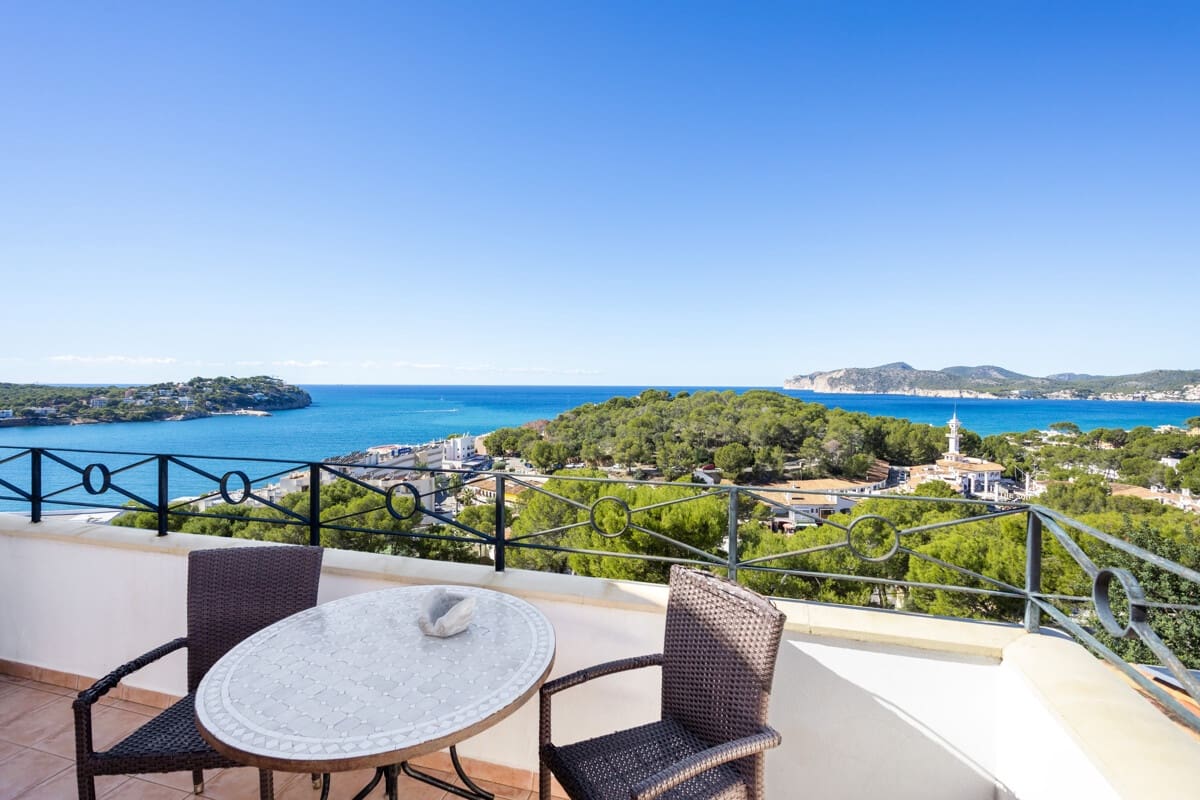5 soveværelse Villa til salg i Santa Ponsa med swimmingpool garage - € 3.900.000 (Ref: 10175690)