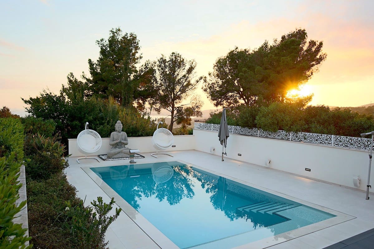 4 soveværelse Villa til salg i Portals Nous med swimmingpool - € 3.699.000 (Ref: 7413366)