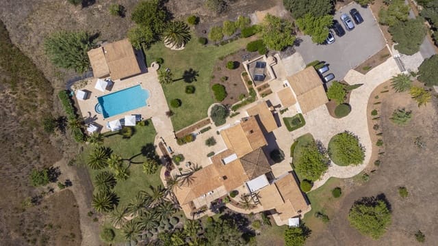 6 chambre Finca/Maison de Campagne à vendre à Cas Concos, Felanitx avec piscine - 6 900 000 € (Ref: 7776021)