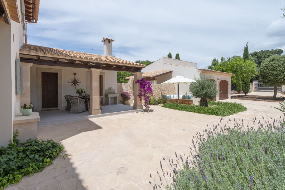 6 slaapkamer Finca/Landhuis te koop in Cas Concos met zwembad - € 6.900.000 (Ref: 7776021)