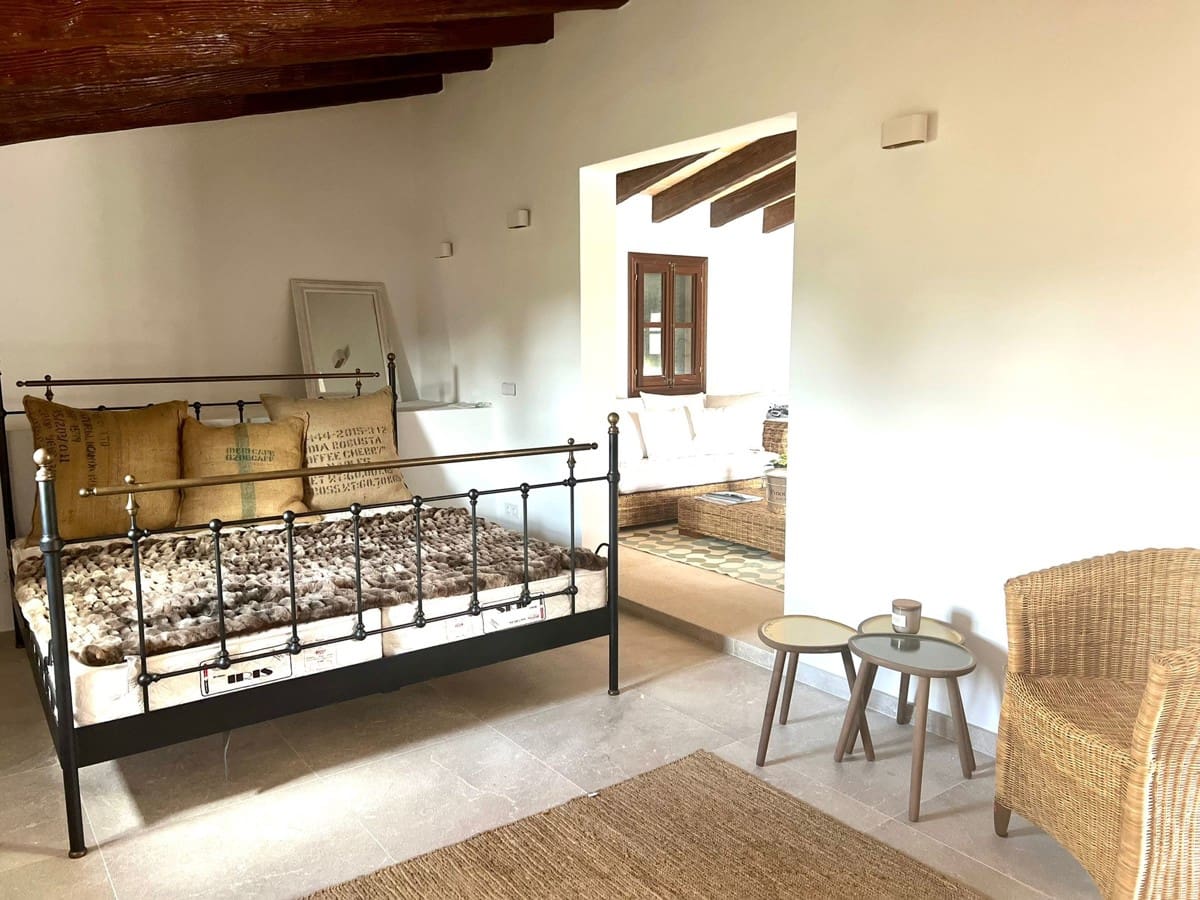 6 slaapkamer Finca/Landhuis te koop in Cas Concos met zwembad - € 6.900.000 (Ref: 7776021)