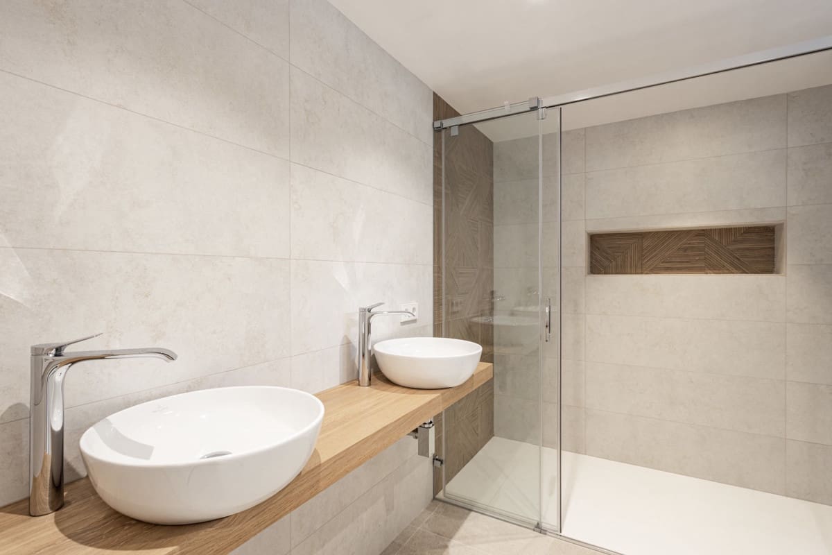 6 bedroom Villa for sale in Santa Ponsa with pool - € 4,495,000 (Ref: 7857715)