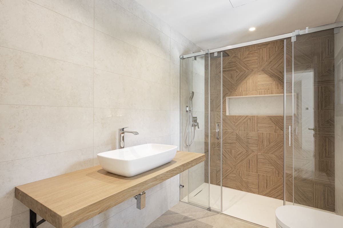 6 bedroom Villa for sale in Santa Ponsa with pool - € 4,495,000 (Ref: 7857715)