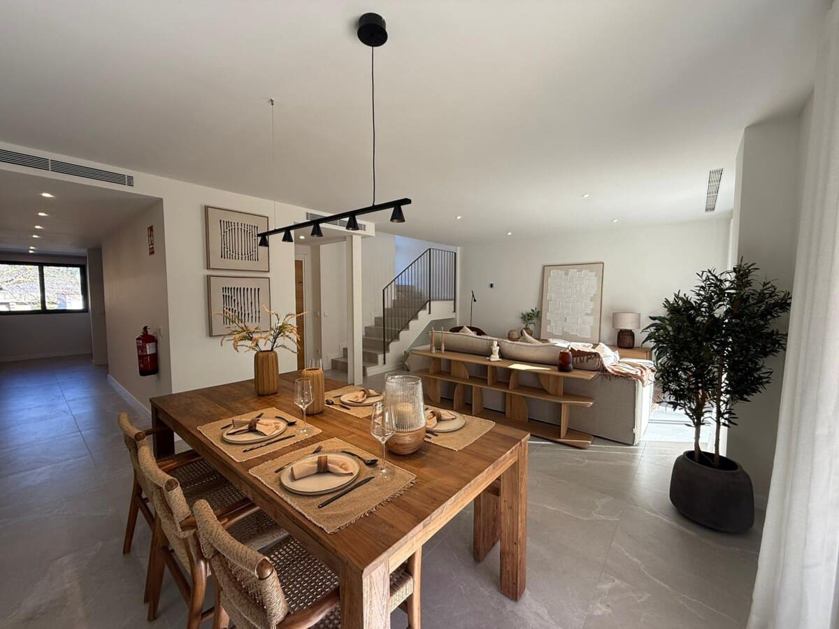 3 bedroom Terraced Villa for sale in Esporles with pool - € 855,000 (Ref: 8121274)