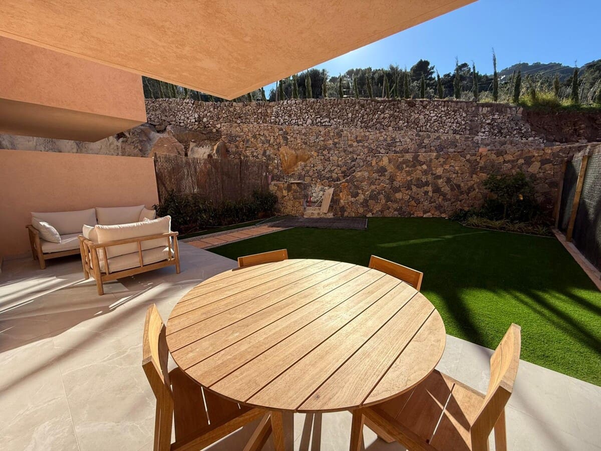 3 bedroom Terraced Villa for sale in Esporles with pool - € 855,000 (Ref: 8121274)