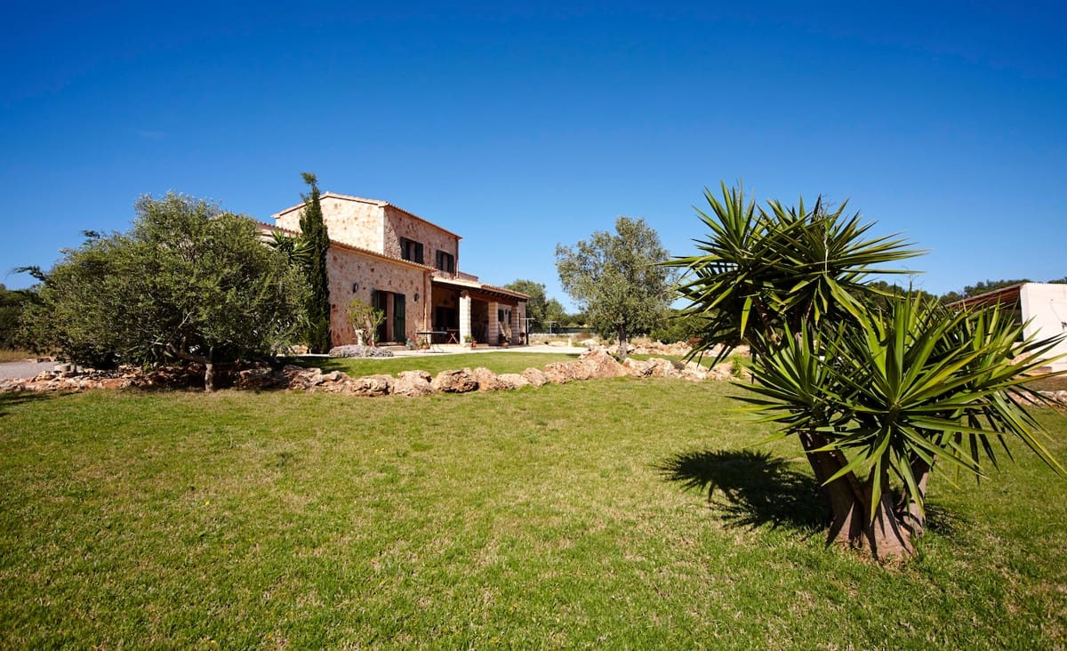 5 soverom Finca/Herregård til salgs i Santanyi med svømmebasseng - € 1 950 000 (Ref: 8121276)