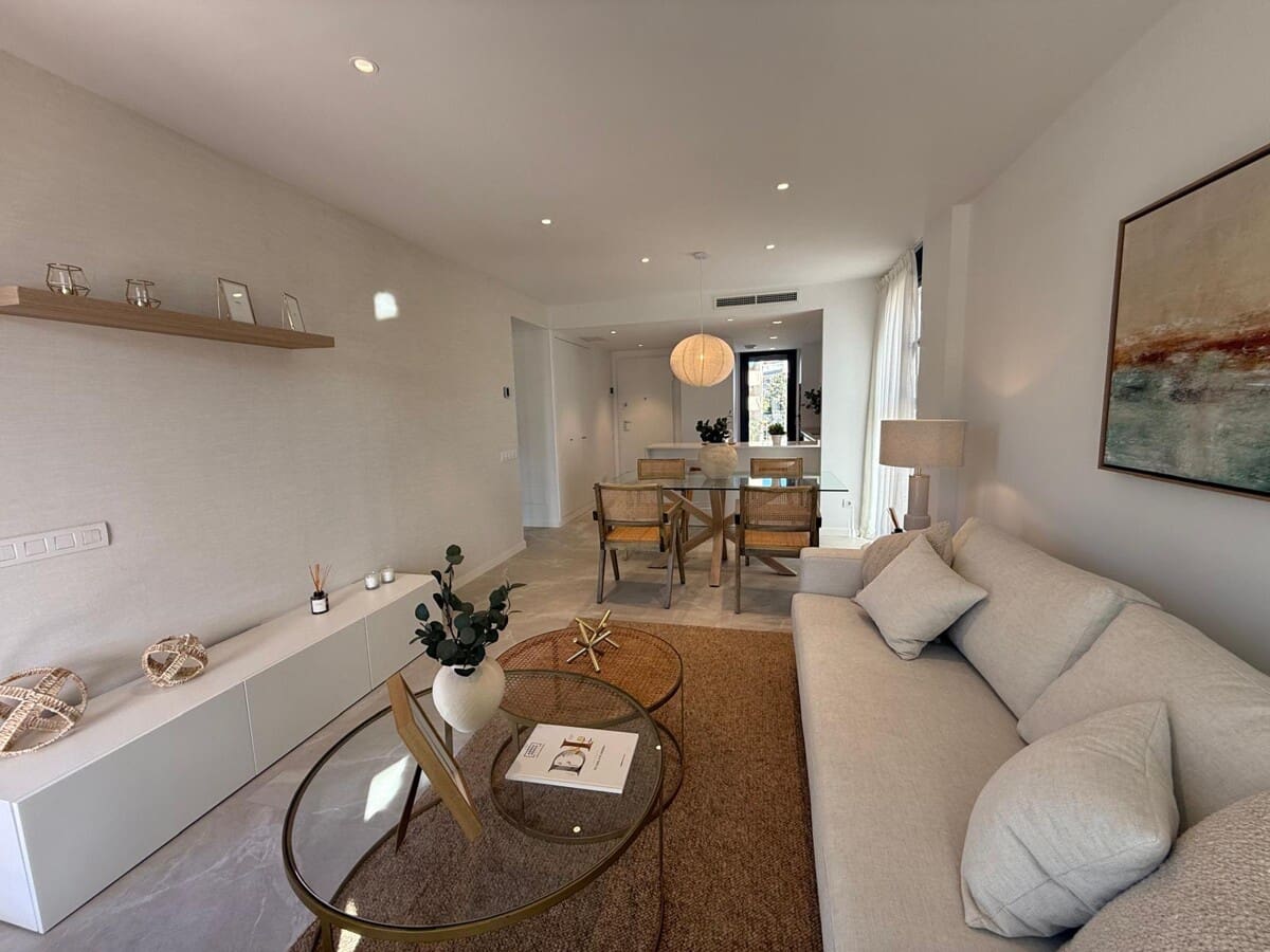 2 sypialnia Mieszkanie na sprzedaż w Palmanova z basenem garażem - 562 000 € (Ref: 8183686)