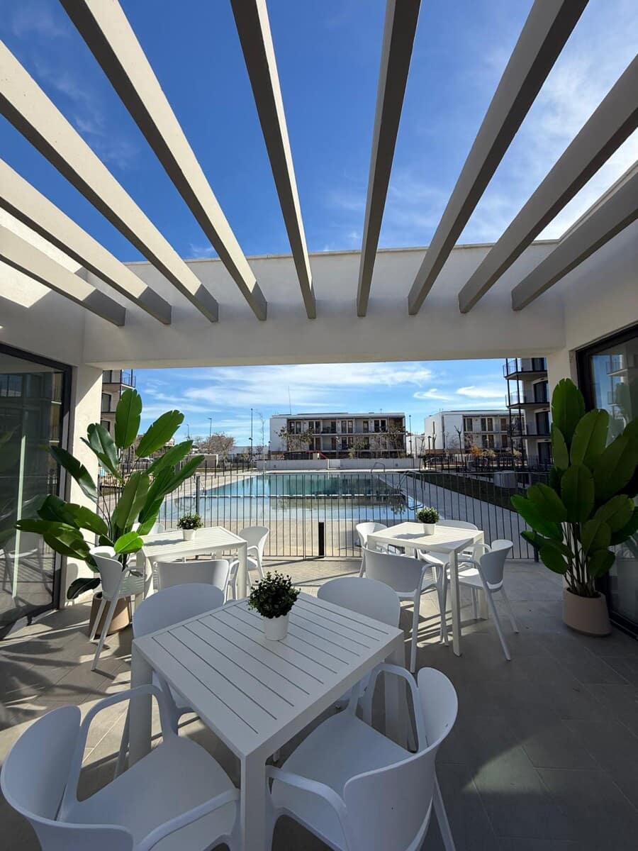 2 sypialnia Mieszkanie na sprzedaż w Palmanova z basenem garażem - 562 000 € (Ref: 8183686)