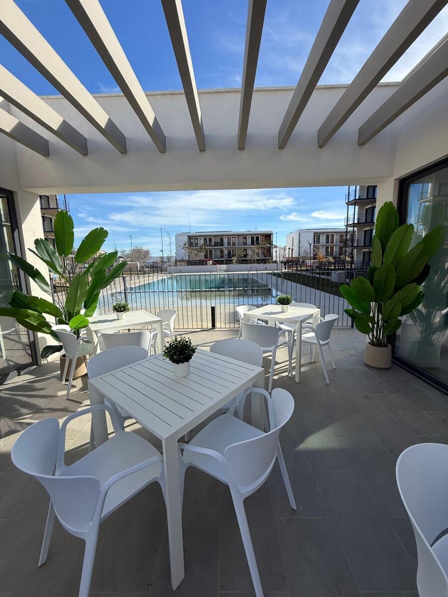 2 sypialnia Mieszkanie na sprzedaż w Palmanova z basenem garażem - 562 000 € (Ref: 8183686)