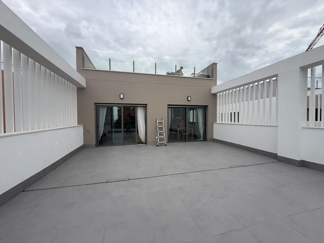 3 makuuhuone Kattohuoneisto myytävänä paikassa Colonia de Sant Jordi, Ses Salines mukana uima-altaan - 995 000 € (Ref: 8190212)