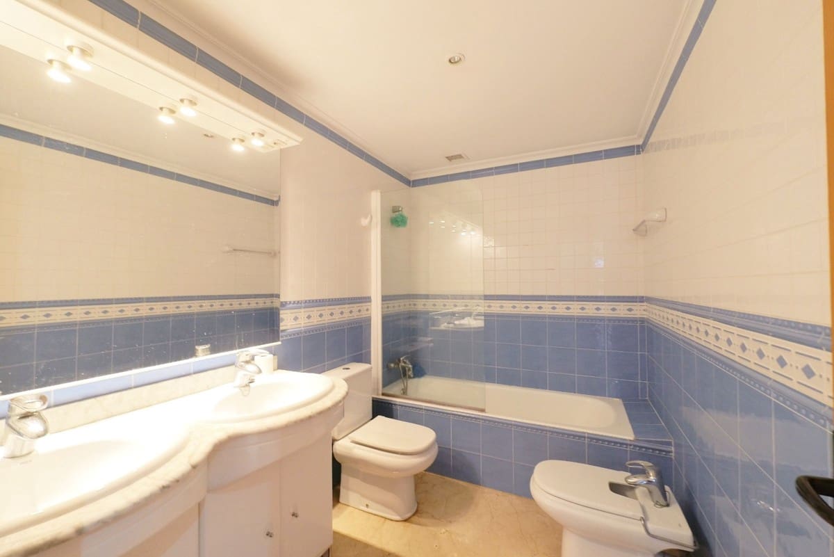 4 soverom Leilighet til leie i Portixol - € 1 800 (Ref: 8251979)