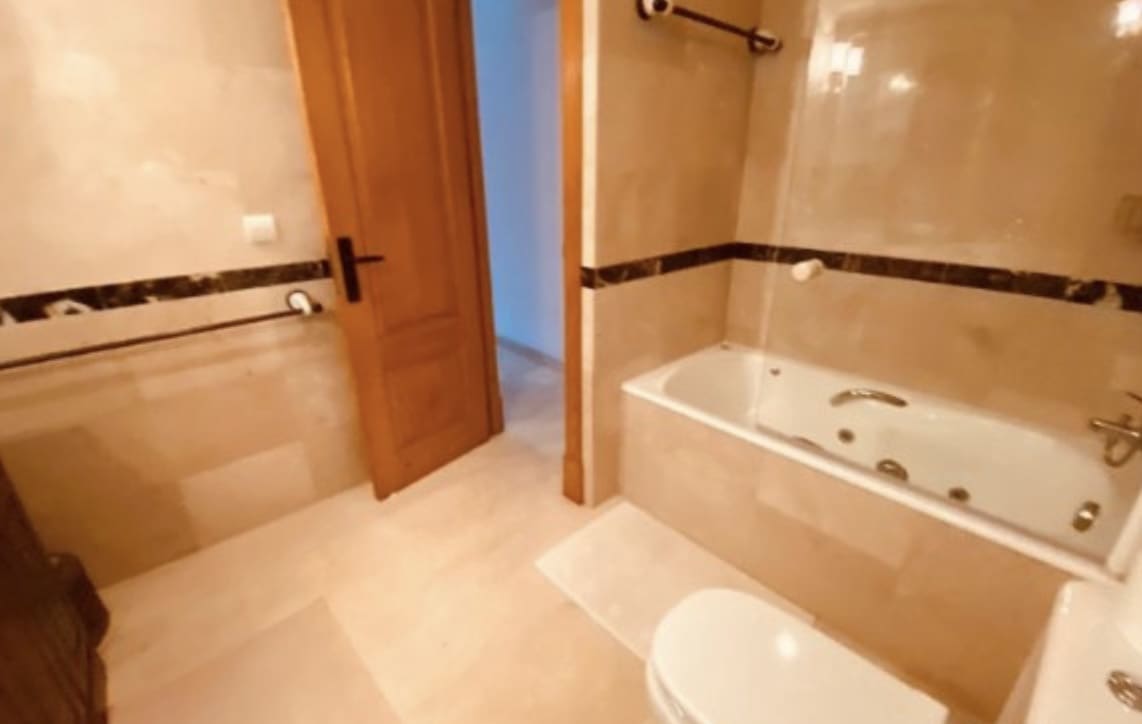 5 Zimmer Wohnung zu vermieten in Palma de Mallorca - 4.000 € (Ref: 8251980)