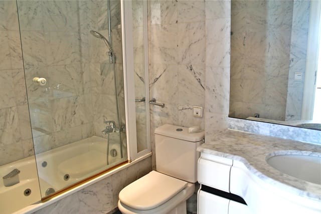 4 soverom Leilighet til leie i Palma de Mallorca - € 2 950 (Ref: 8304534)