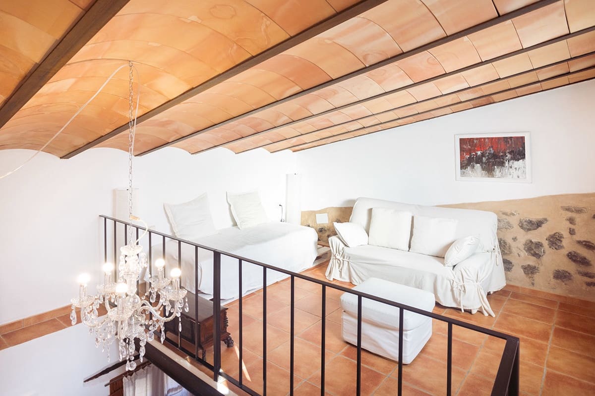 8 soveværelse Hotel til salg i Estellenchs - € 2.500.000 (Ref: 8445033)