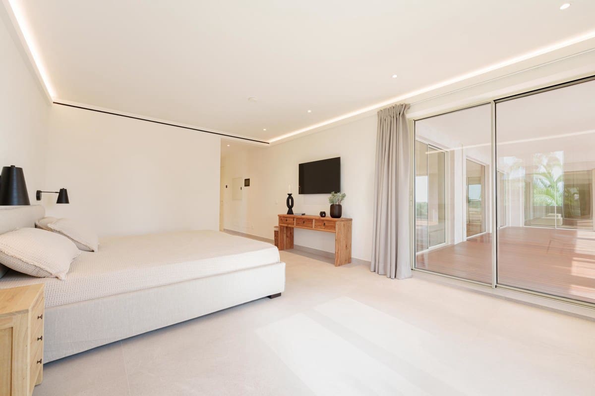 7 sovrum Villa till salu i Es Llombards med pool - 5 750 000 € (Ref: 8692158)