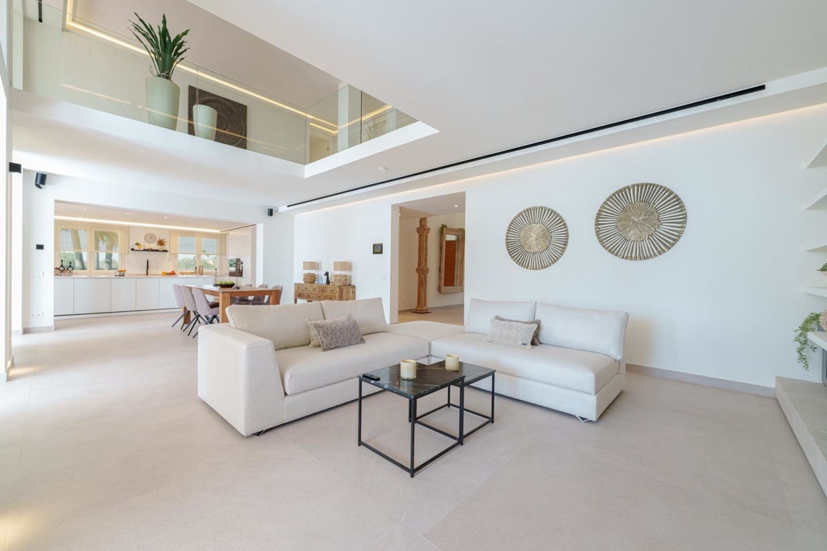 7 sovrum Villa till salu i Es Llombards med pool - 5 750 000 € (Ref: 8692158)