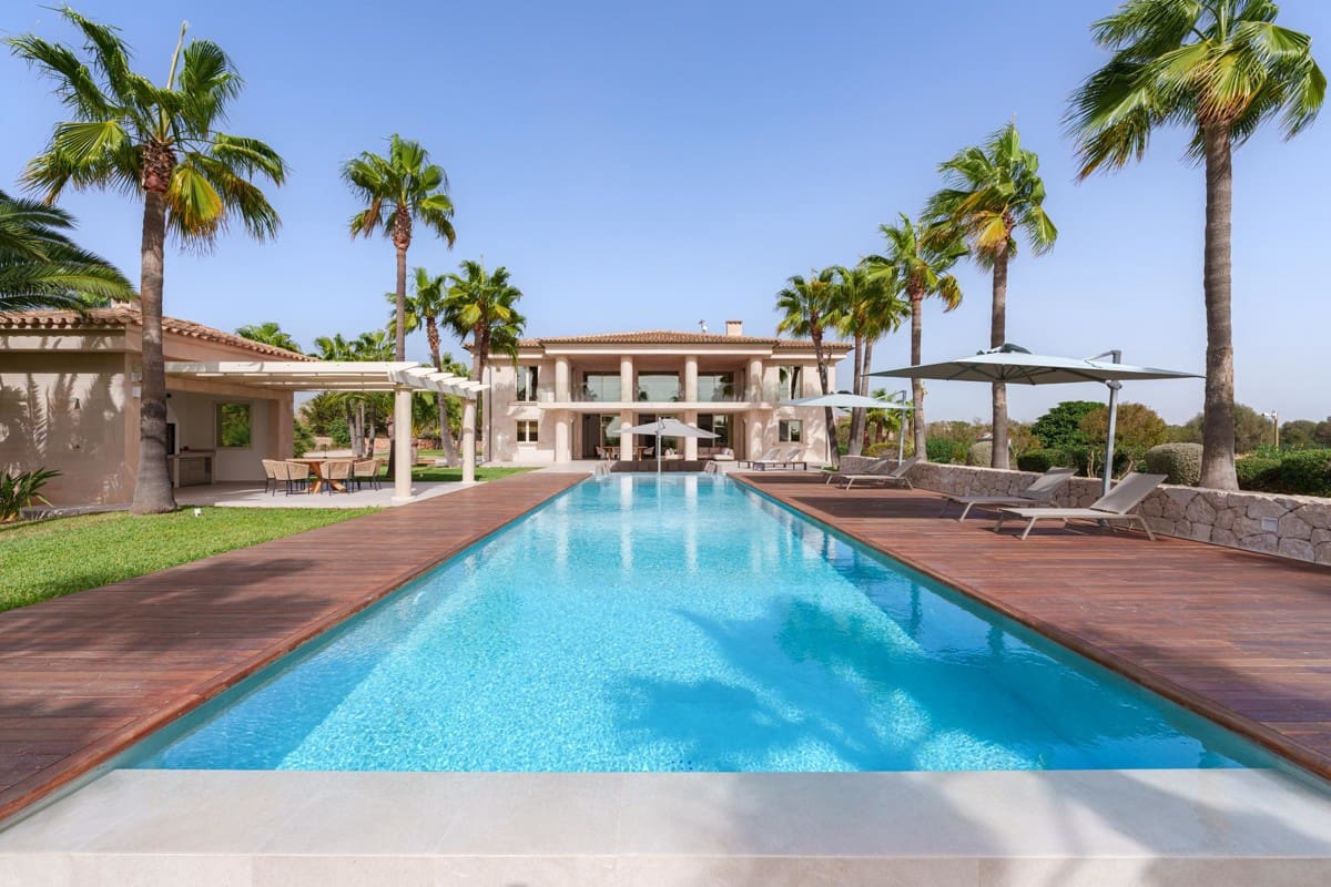 7 sovrum Villa till salu i Es Llombards med pool - 5 750 000 € (Ref: 8692158)