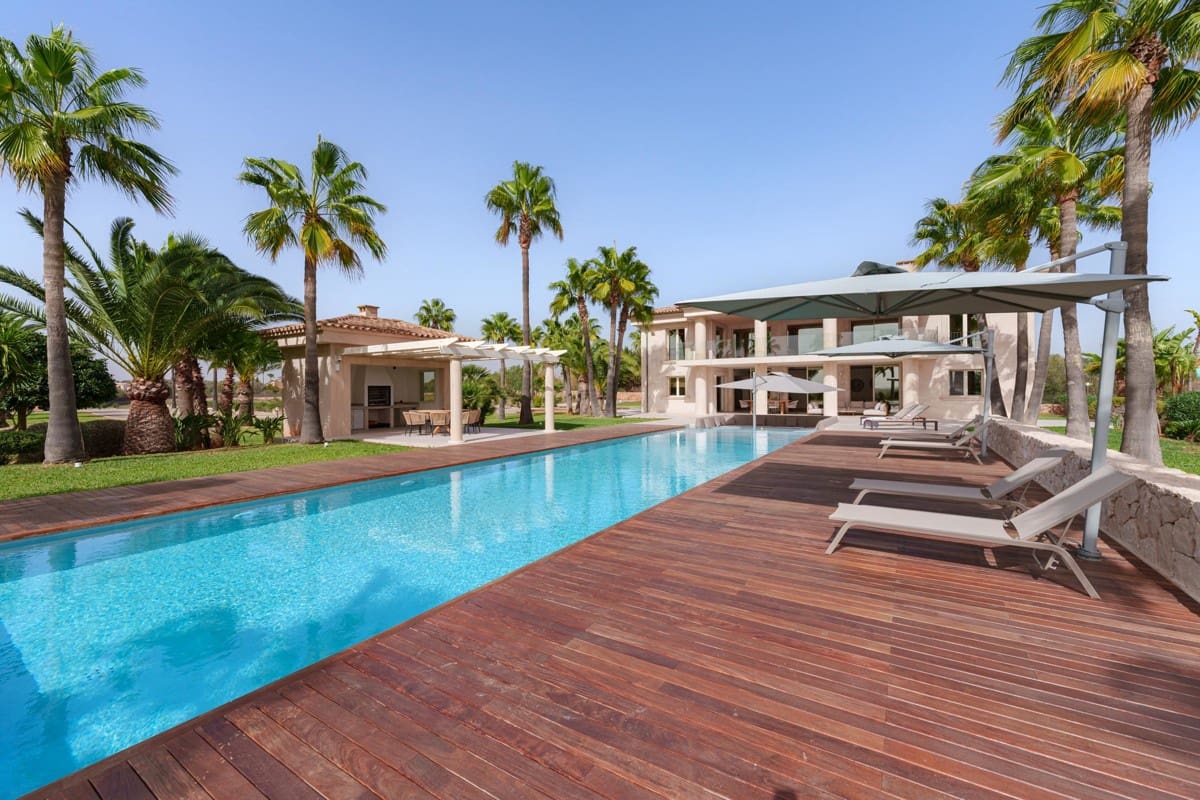 7 sovrum Villa till salu i Es Llombards med pool - 5 750 000 € (Ref: 8692158)