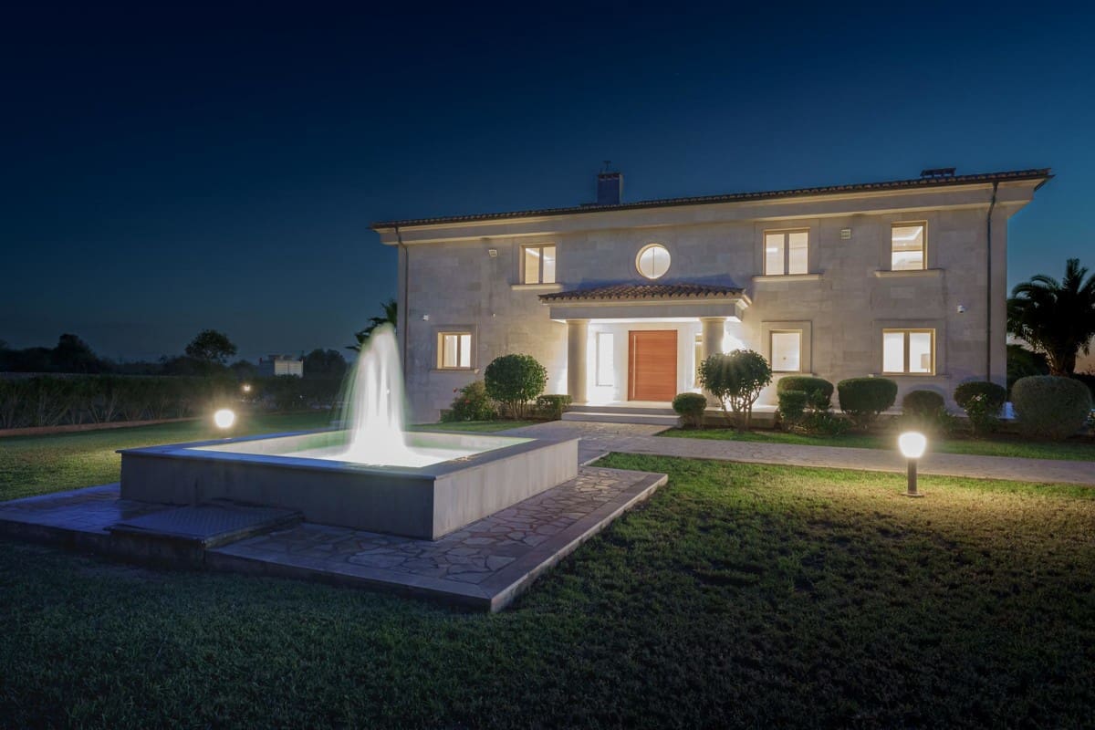 7 sovrum Villa till salu i Es Llombards med pool - 5 750 000 € (Ref: 8692158)