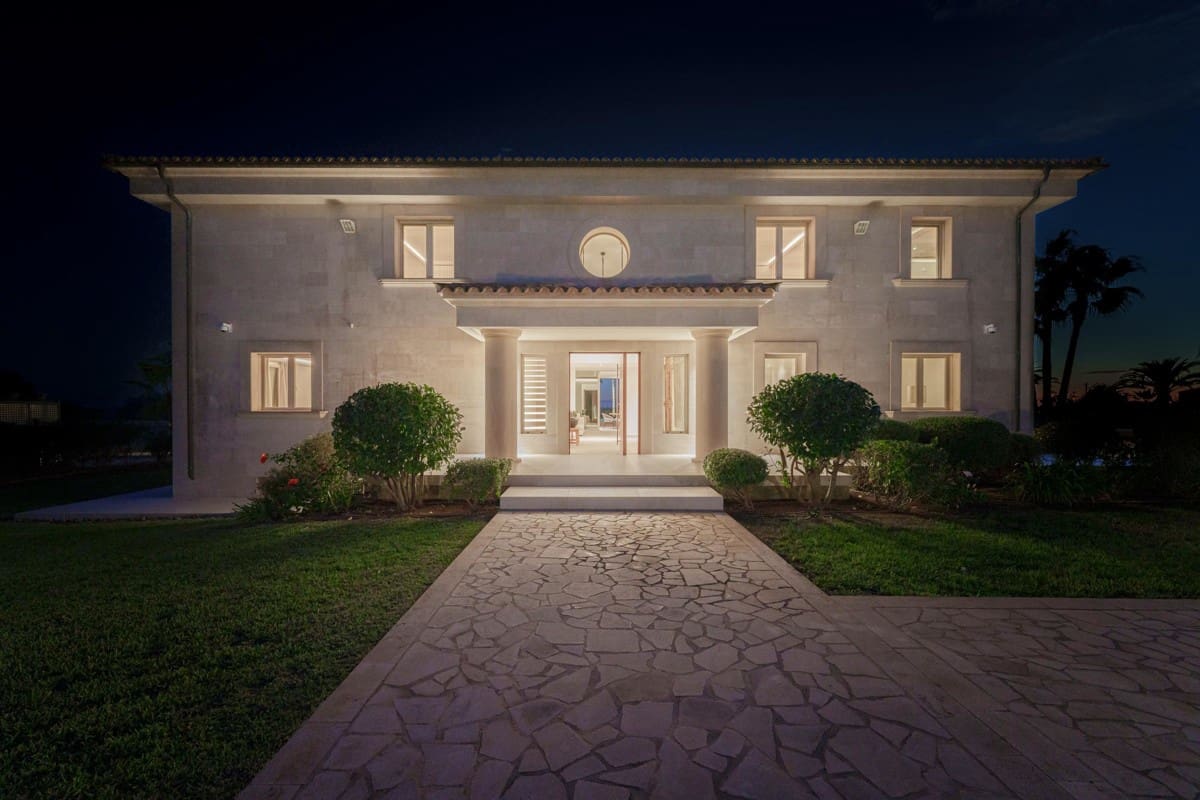 7 sovrum Villa till salu i Es Llombards med pool - 5 750 000 € (Ref: 8692158)