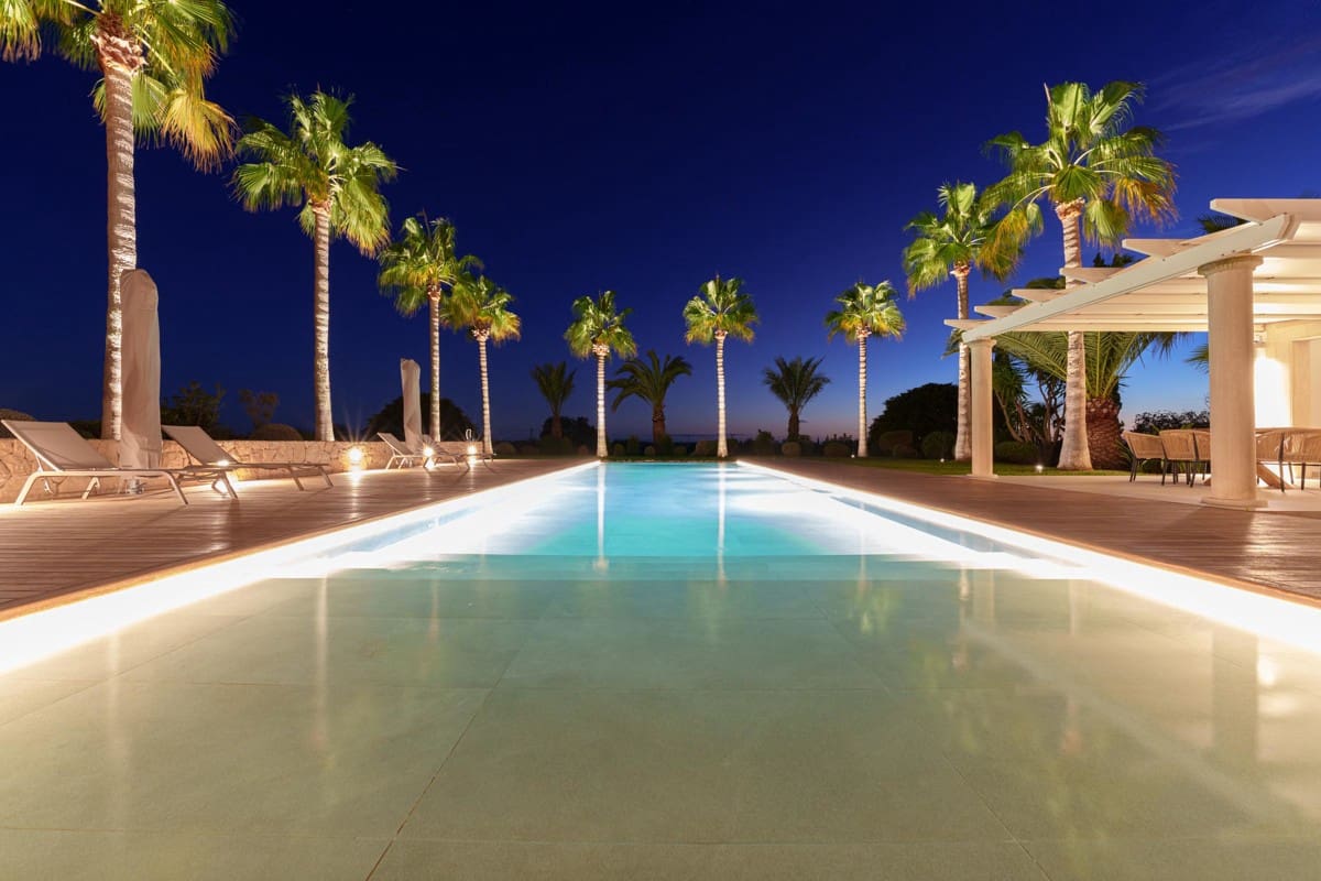 7 sovrum Villa till salu i Es Llombards med pool - 5 750 000 € (Ref: 8692158)