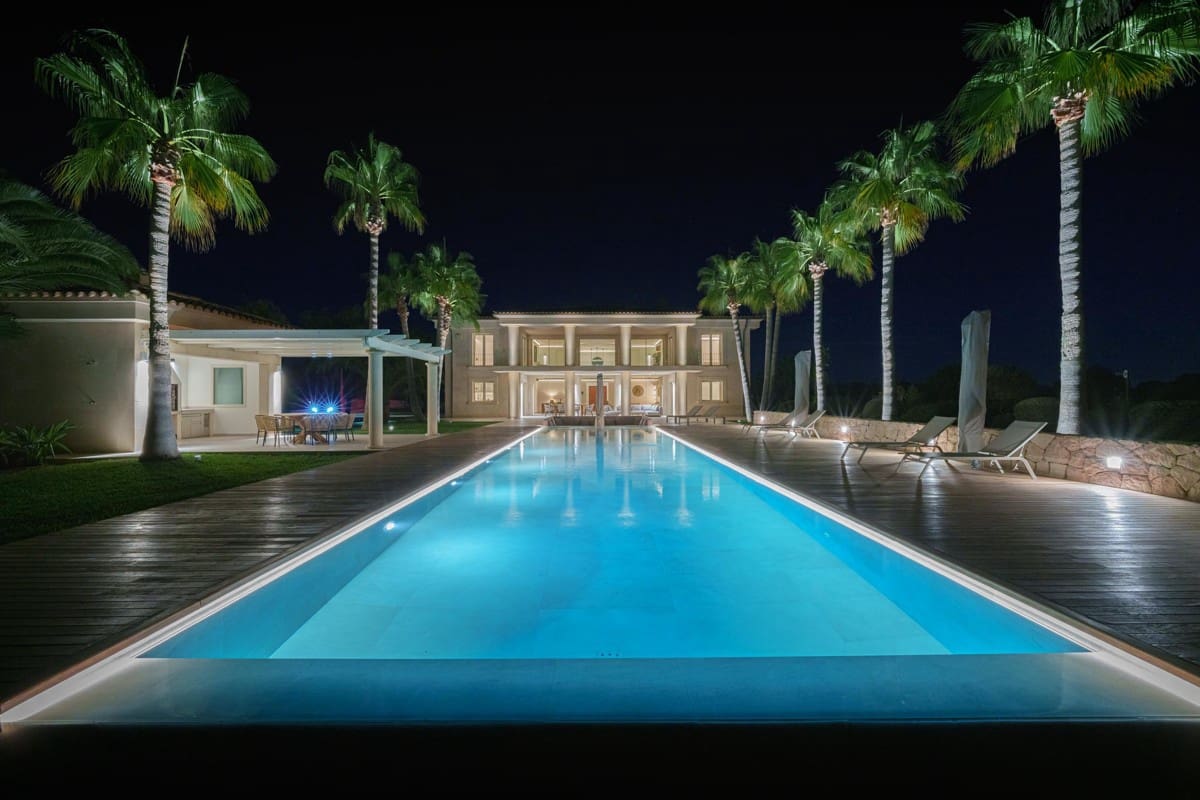 7 sovrum Villa till salu i Es Llombards med pool - 5 750 000 € (Ref: 8692158)