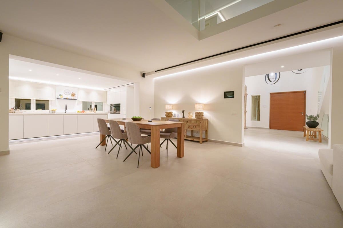 7 sovrum Villa till salu i Es Llombards med pool - 5 750 000 € (Ref: 8692158)