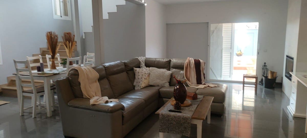 4 soveværelse Villa til salg i Son Ferrer med swimmingpool - € 895.000 (Ref: 8759495)